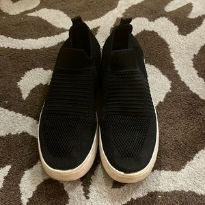 Steve Madden Women’s Sneaker